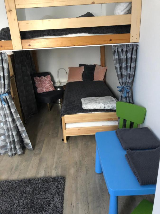 Appartement Katus Apartman à Eger Extérieur photo